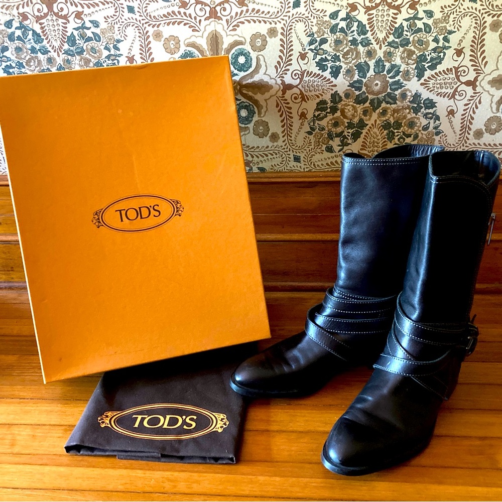 TOD'S MOTORCYCLE "DANDY" BOOTS IN BLACK